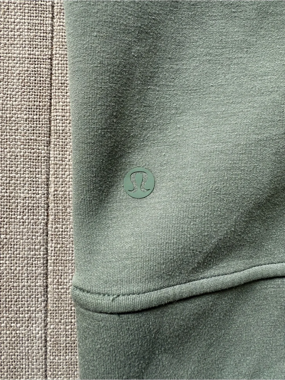 lululemon athletica measurements photos
